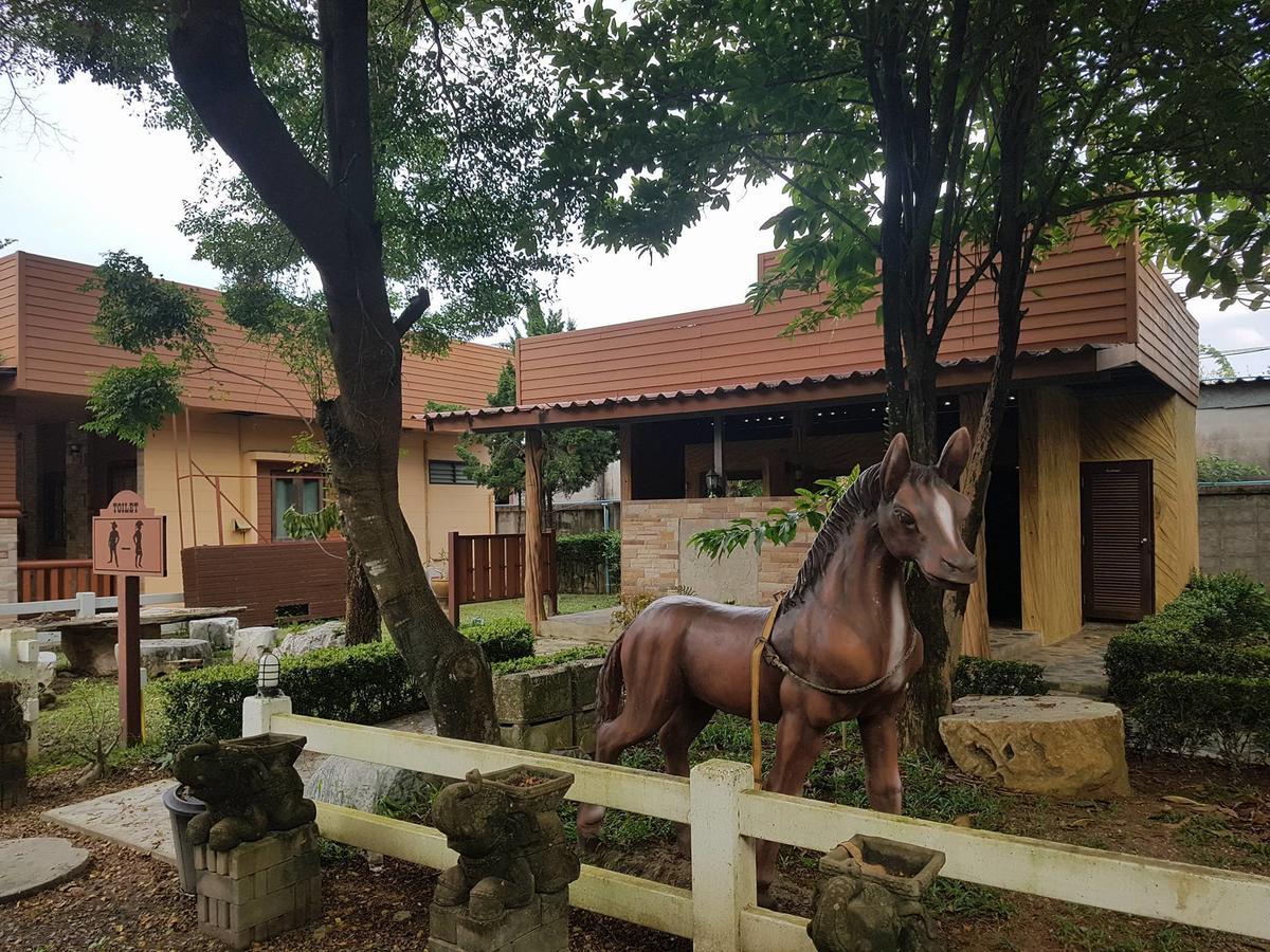 Hotel Baan Sila Prachinburi Exterior foto